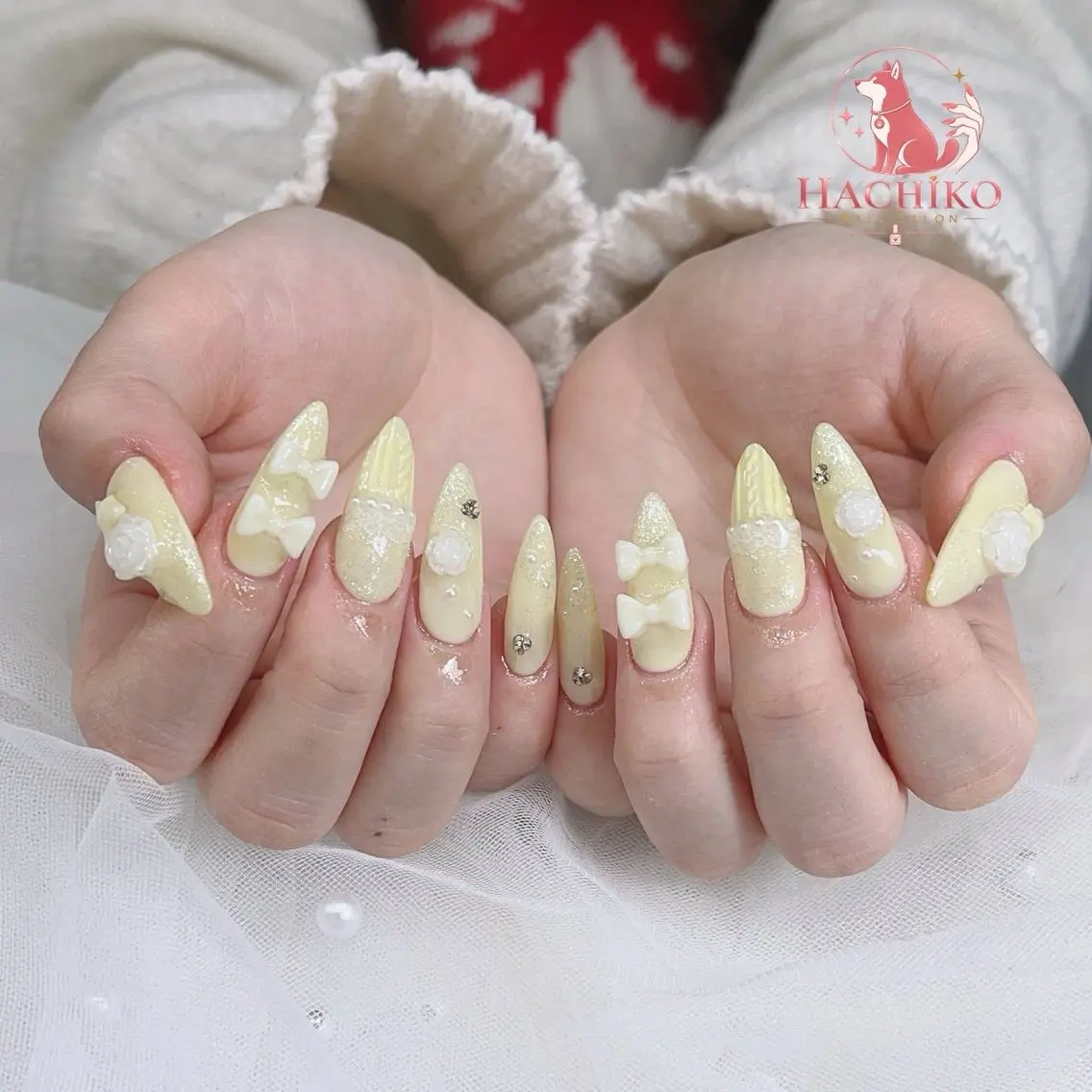 ネイル チークネイル クリアネイル ガーリー キラキラネイル 韓国ネイル ハンドネイル Hachiko Nail Salonのネイルデザイン