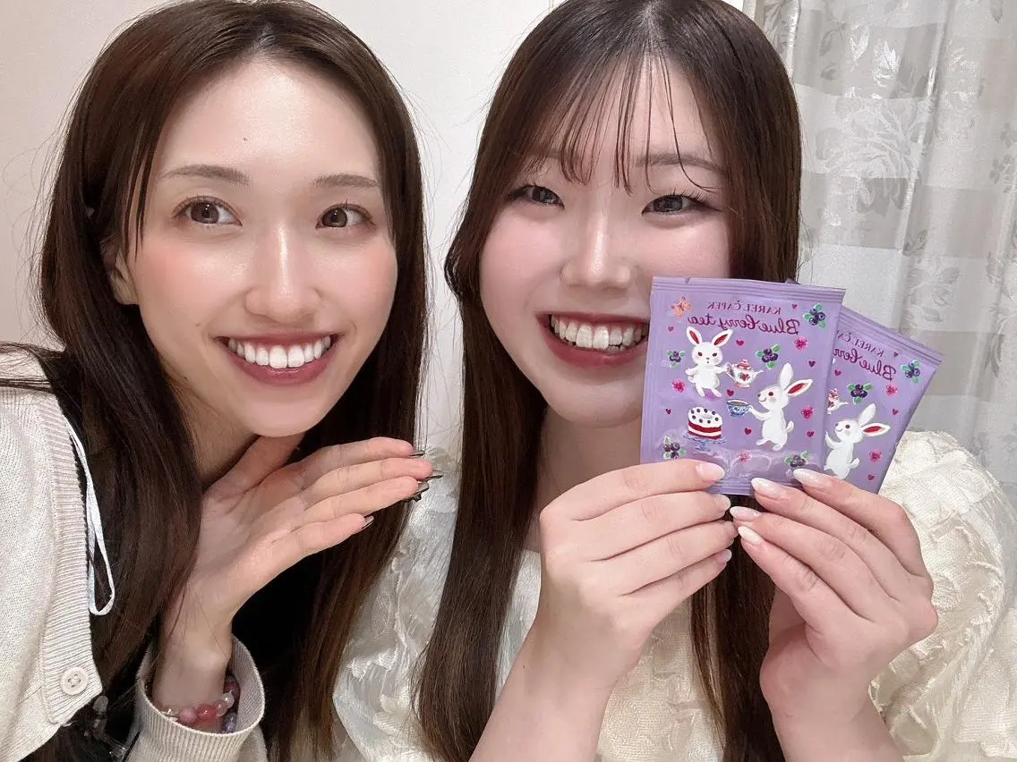 【ペア割】8分照射×2回ずつ！お二人で一緒にセルフホワイトニングの写真