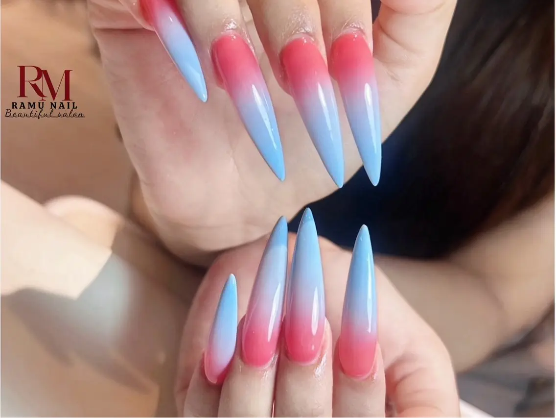 ネイル キラキラネイル ロングネイル マグネットネイル ミラーネイル ピンク ハンドネイル RAMU Nail 恵比寿店のネイルデザイン