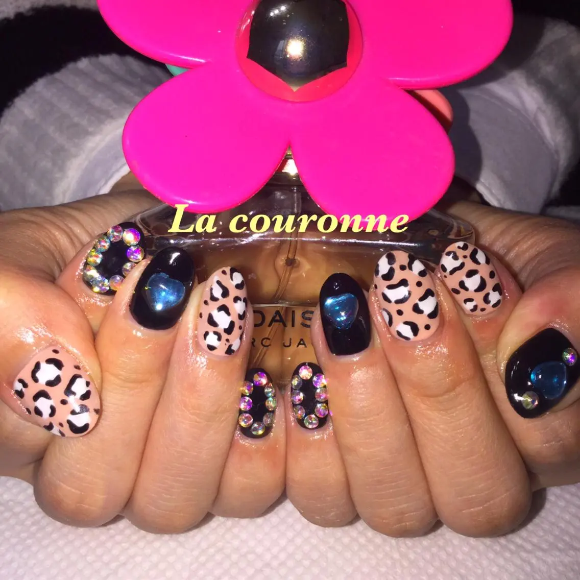 ネイル ハンドネイル Lacouronne NATSUMIのネイルデザイン