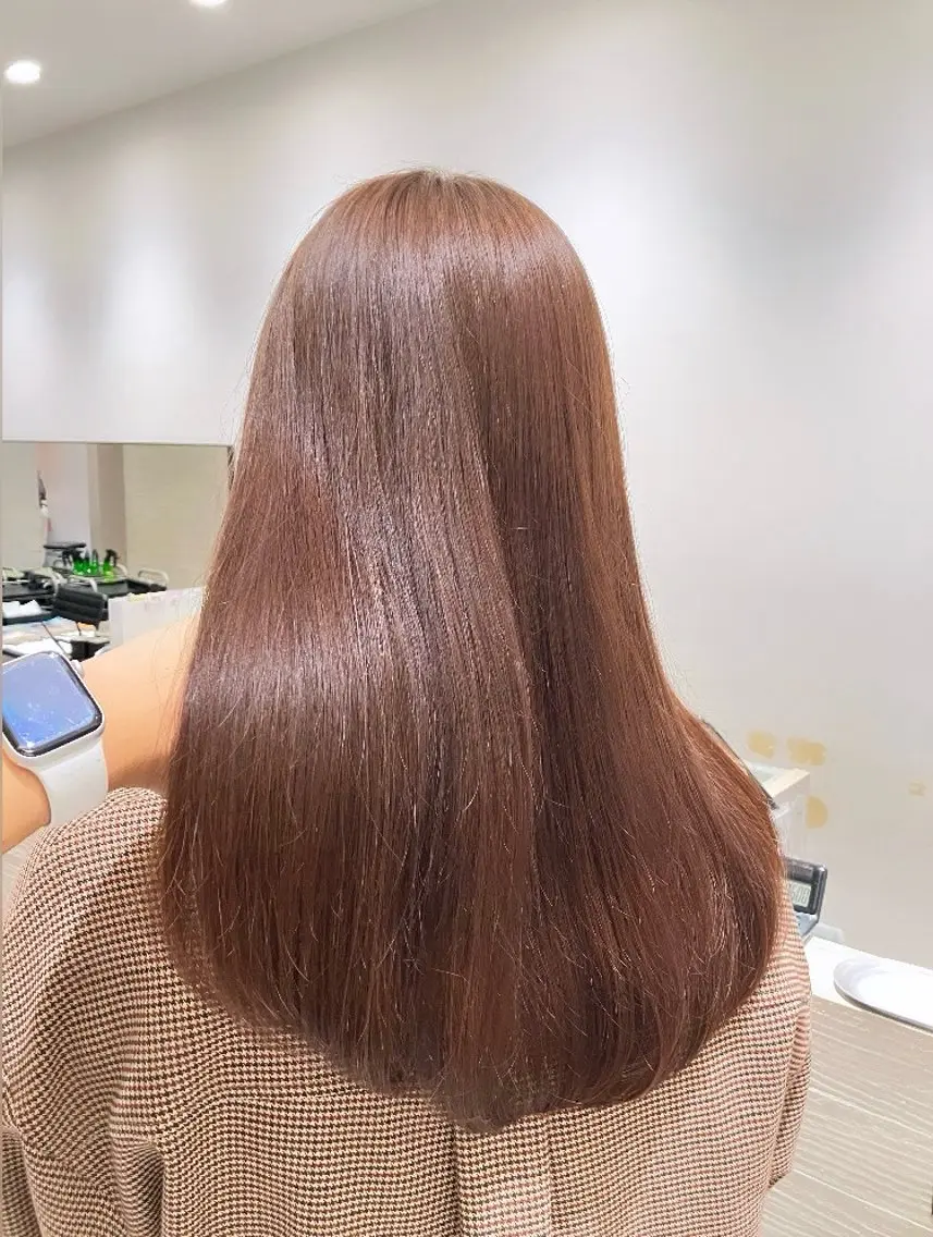 ロング カラー ベージュカラー ブリーチ ブリーチなしカラー サキ🤍ハイトーン 🩰くびれ巻きヘアのヘアスタイル