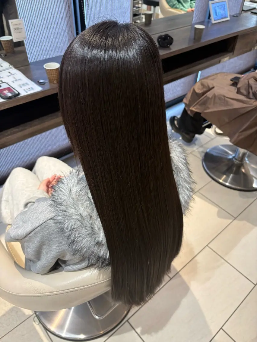 ロング カット 縮毛矯正 トリートメント 山口 つづみのヘアスタイル