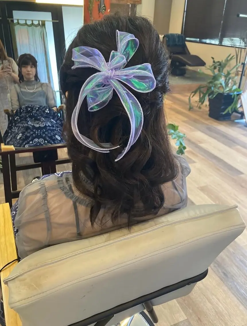 セミロング ヘアセット 中野 紹江のマツエク・マツパデザイン