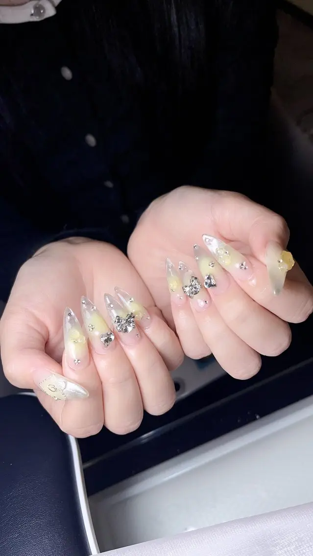 ネイル ハンドネイル SHE Nailのネイルデザイン