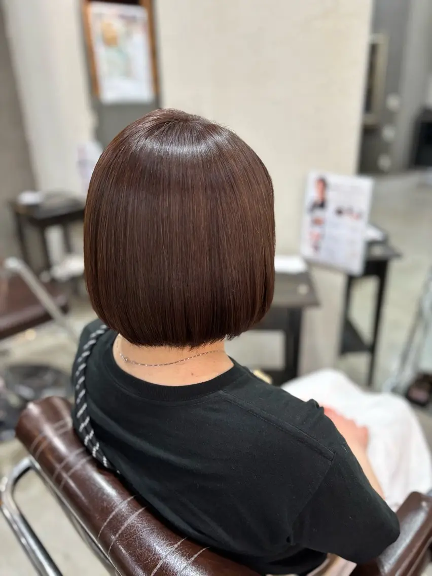 ミディアム カット ヘアカラー トリートメント 猪瀬 純子のヘアスタイル