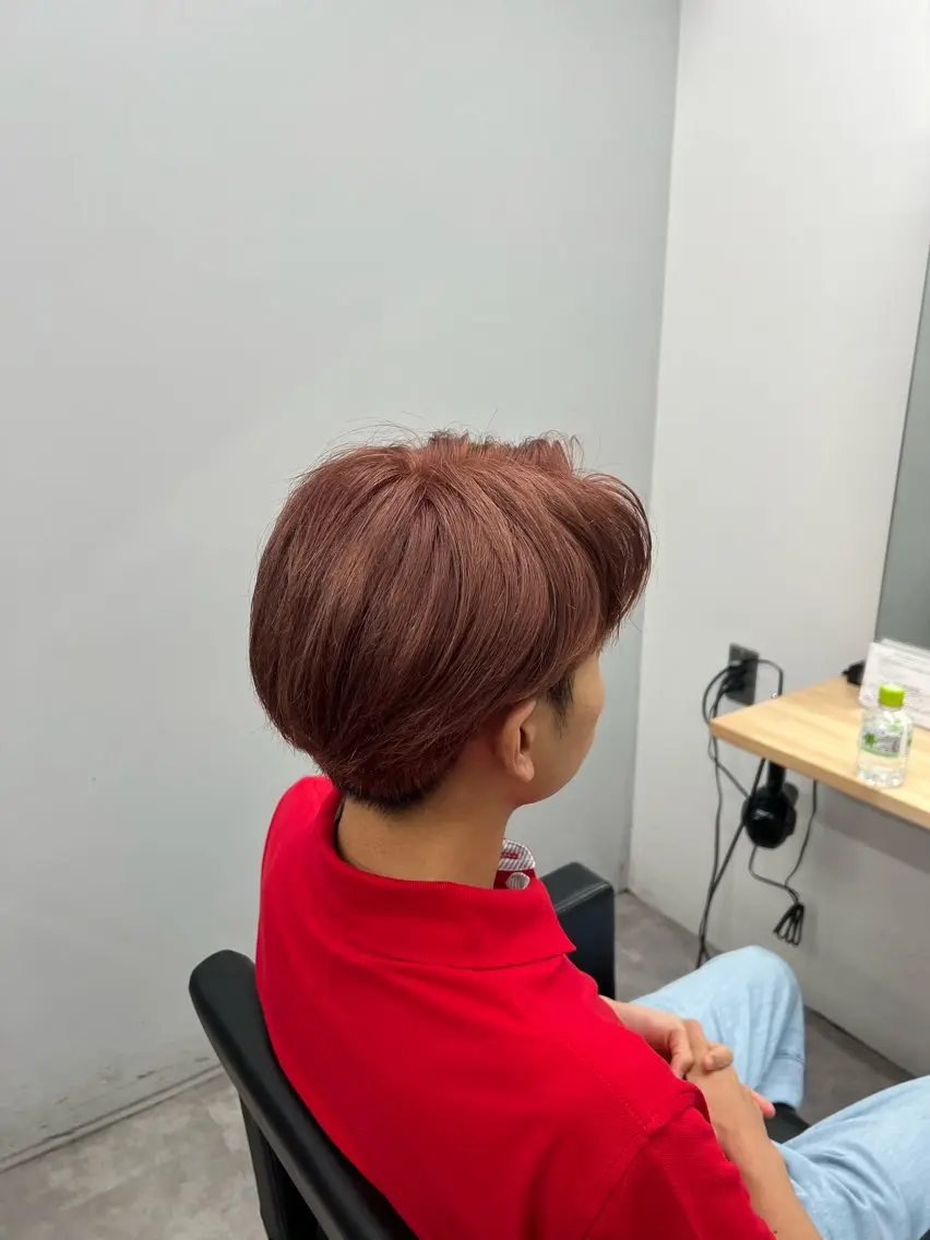 カラー ベージュカラー ピンクカラー ピンクベージュ ヘアカラー メンズパーマ北千住 学生人気No.1登坂のヘアスタイル