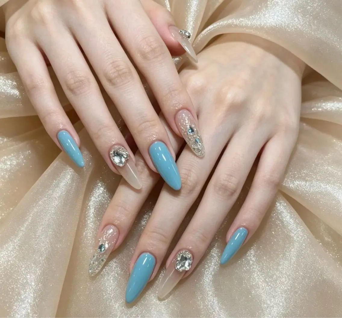 ネイル アートネイル ジェルネイル 韓国ネイル ニュアンスネイル シンプルネイル ハンドネイル ハンドケア Anna Melia Nailのネイルデザイン
