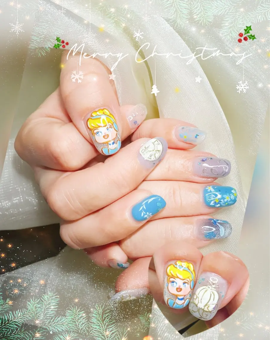 ネイル アートネイル ブルー ラメ(グリッター) リボン シルバー ハンドネイル PRINCESS Linのネイルデザイン