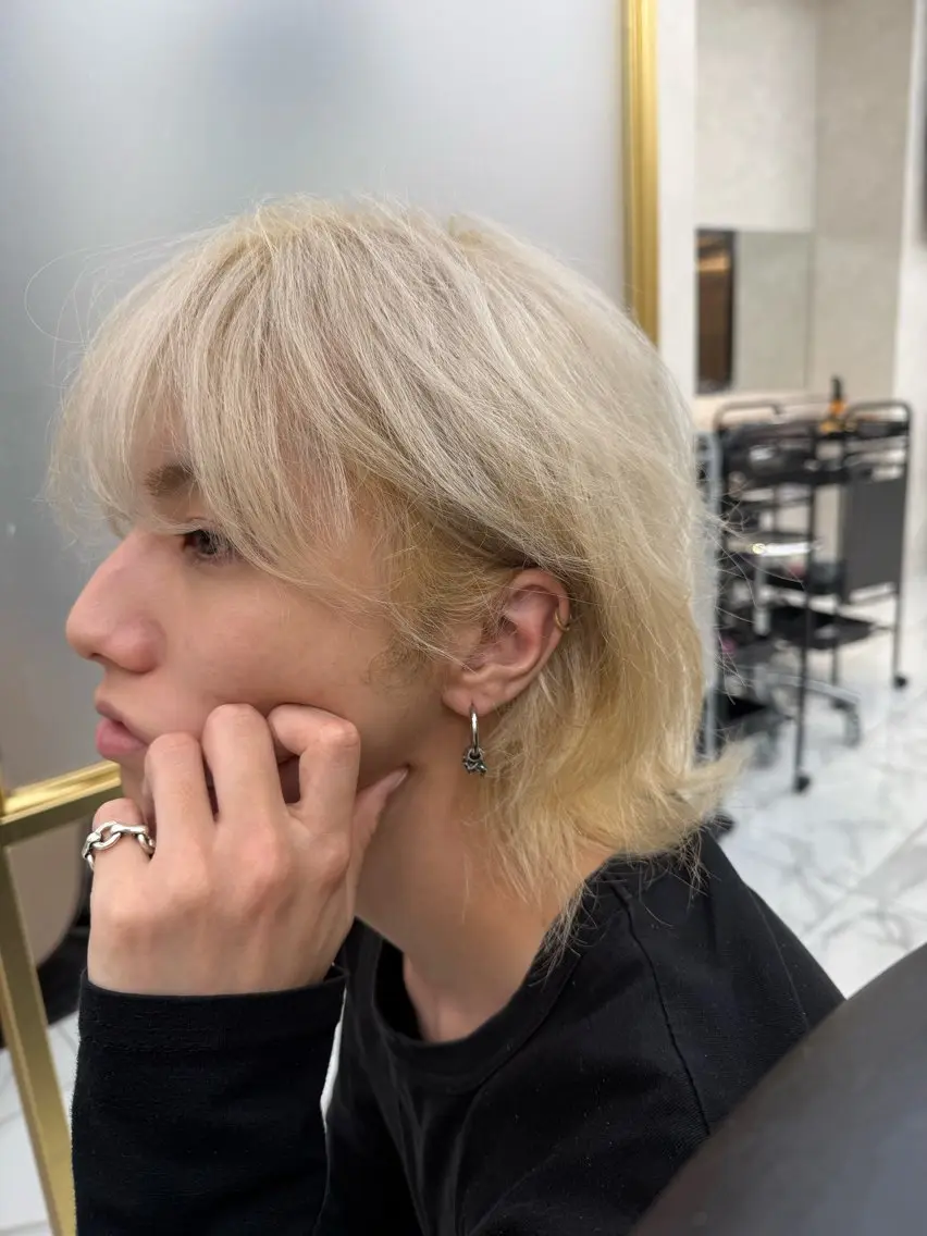 メンズ メンズブリーチ ヘアカラー 本田 有里のヘアスタイル