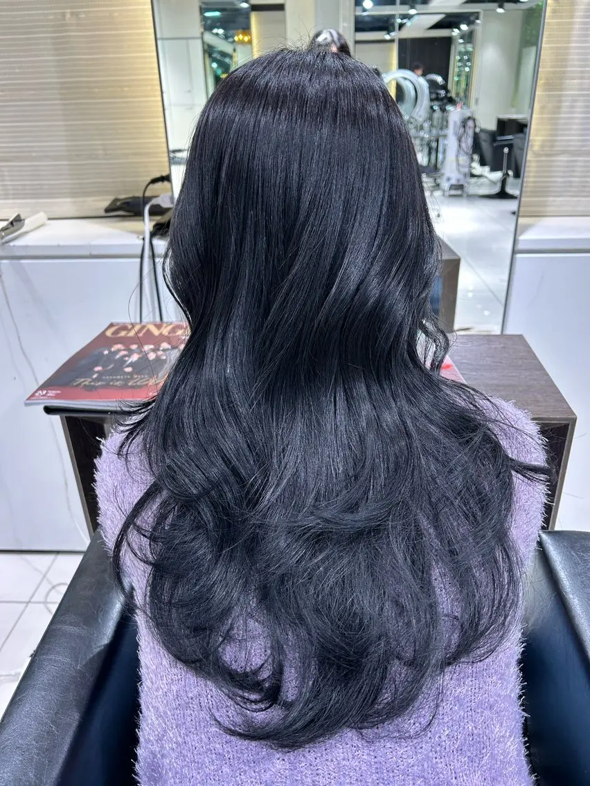 ロング カラー 髪質改善/透明感カラ ー/レイヤー/あやはのヘアスタイル