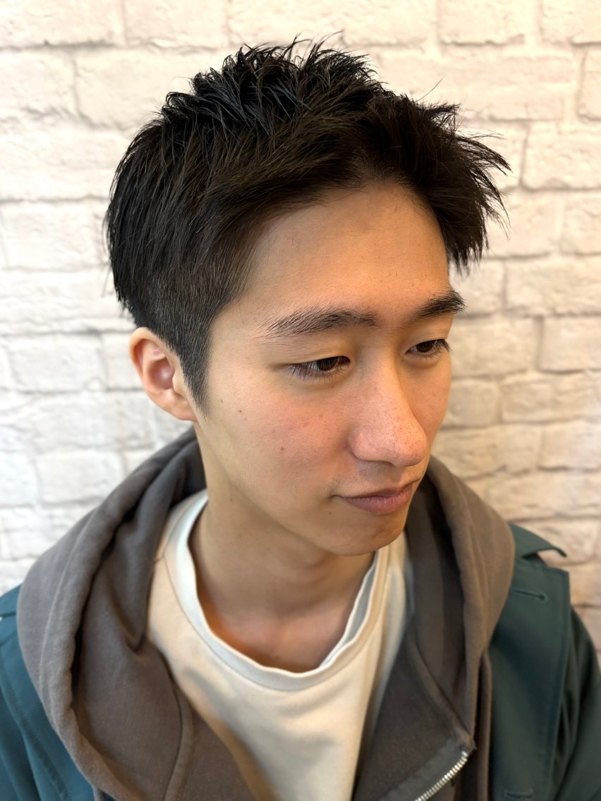 ショート メンズ 中島 菜智のヘアスタイル