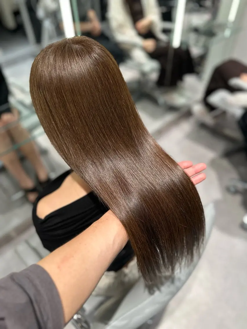 【minimo限定料金✨】🌈艶髪🌈前髪ストレート＋髪質改善カラー🌟🌻の写真