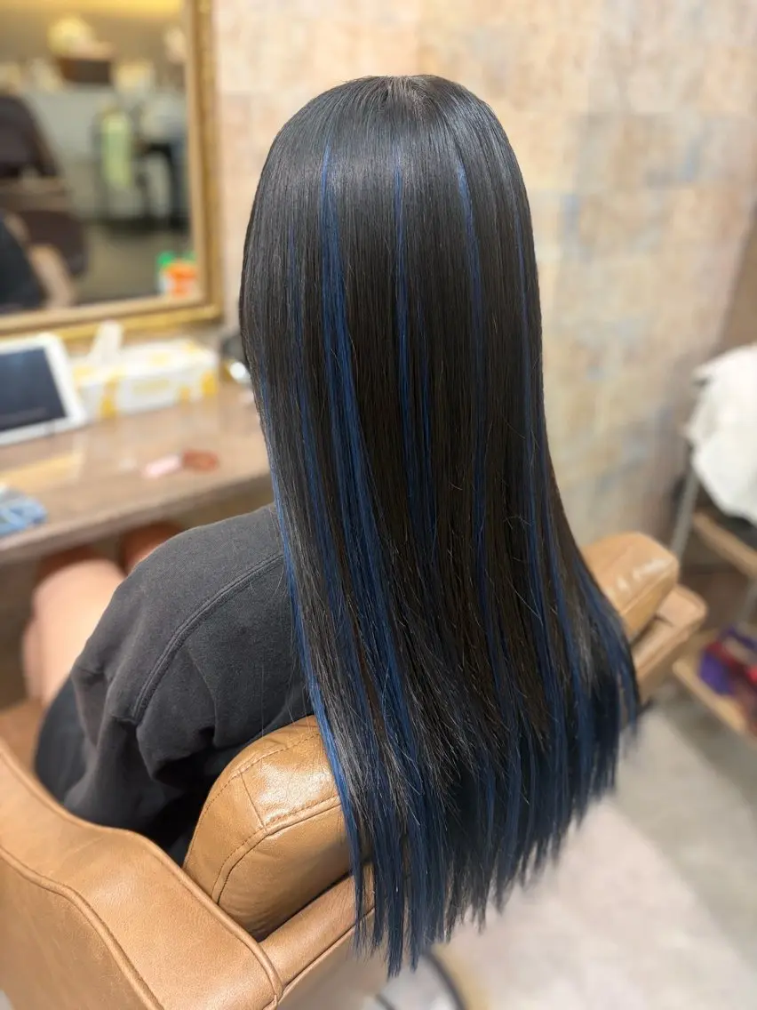 ロング ハイライト エクステ 前田 みのりのヘアスタイル