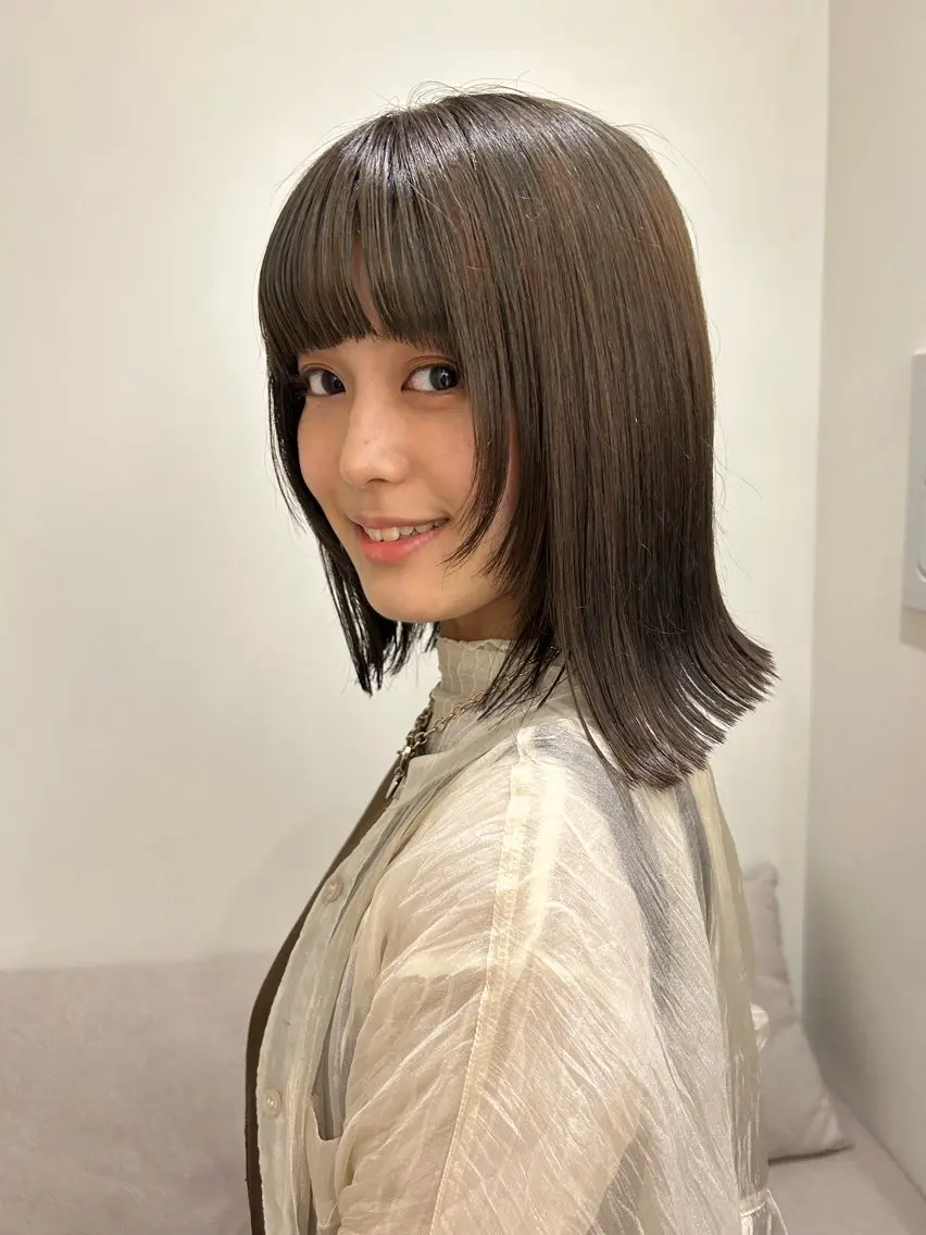 ミディアム 💛🤍U too e’s /店長🧸のヘアスタイル
