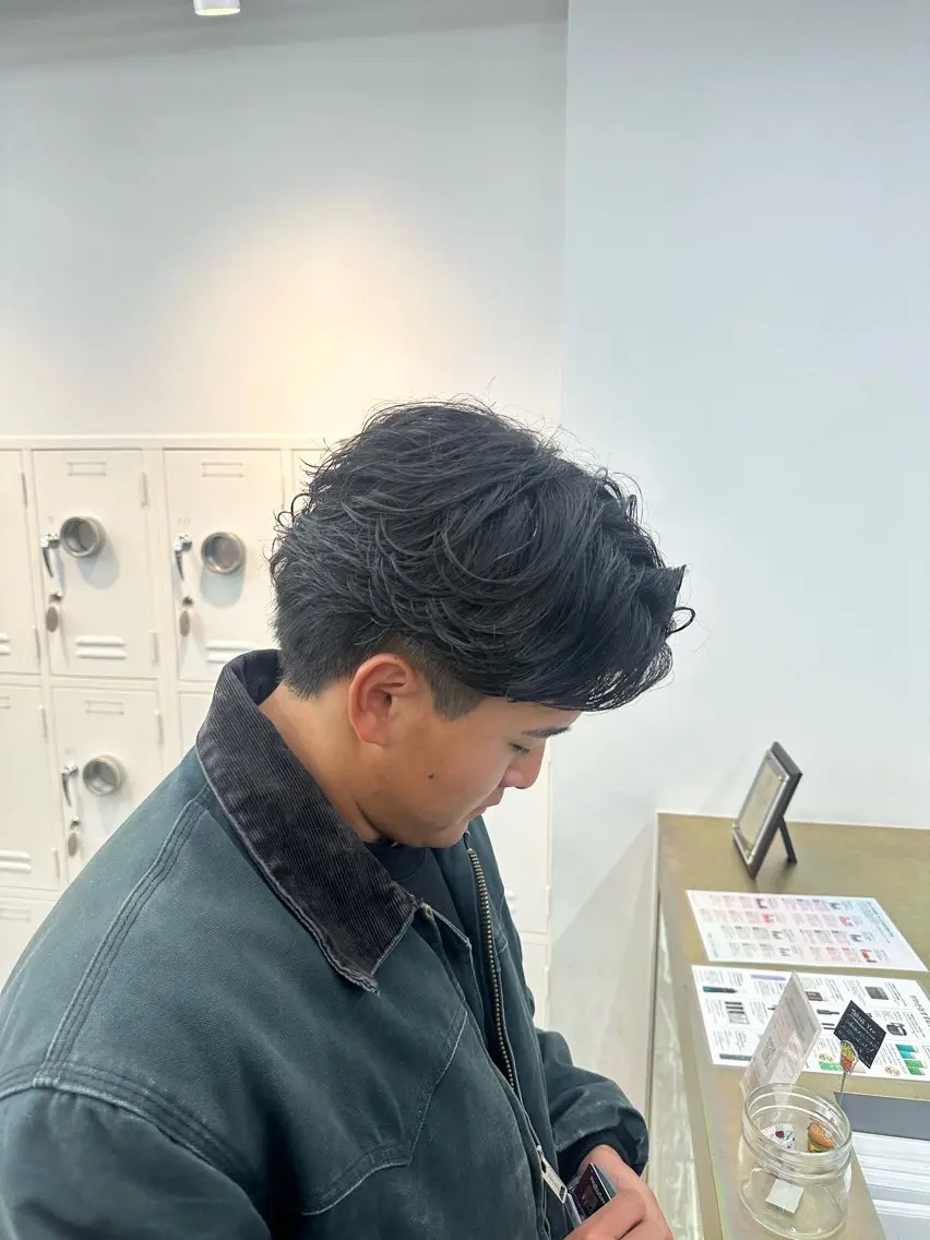 パーマ メンズ フェザーパーマ メンズパーマ カット パーマ カット🔥パーマ特化 fifthりょう🔥のヘアスタイル
