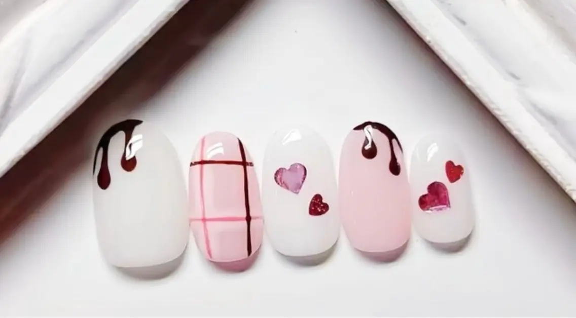 ネイル ハンドネイル H3 Nail Miniのネイルデザイン