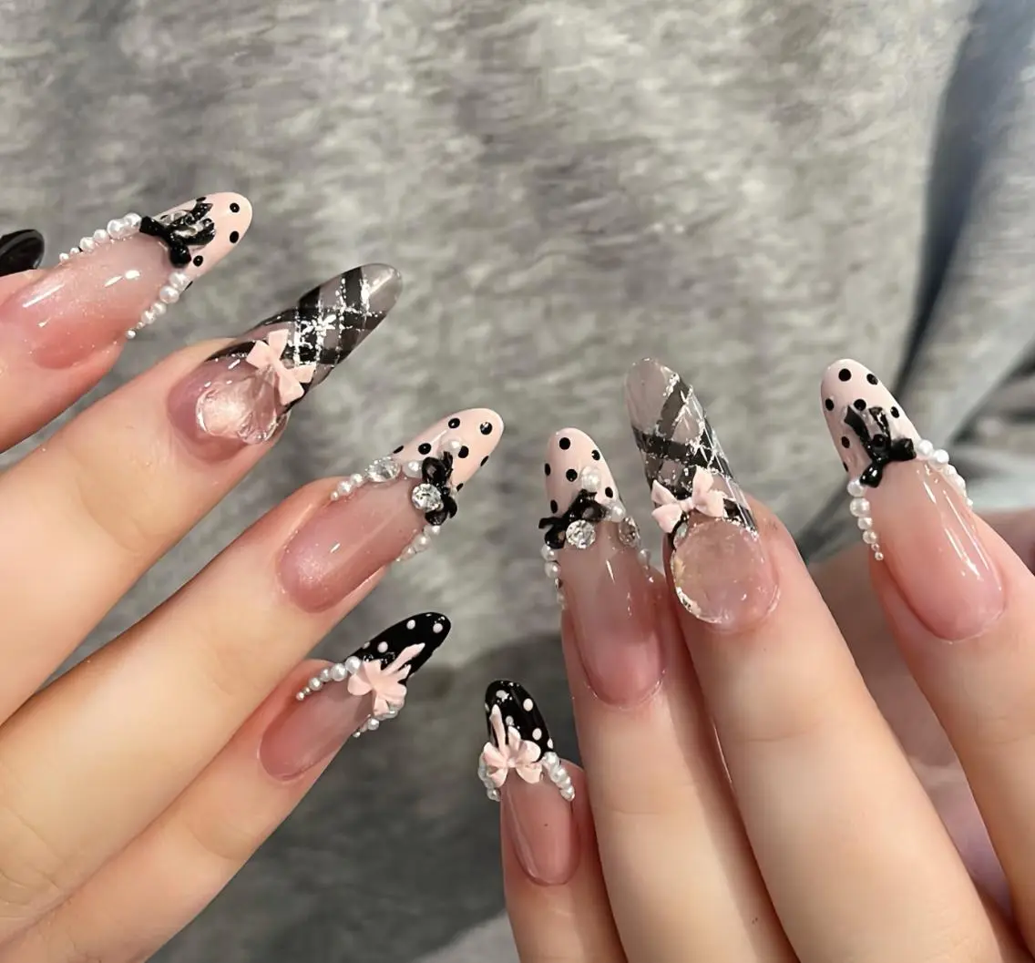 ネイル ハンドネイル she’s nailのネイルデザイン