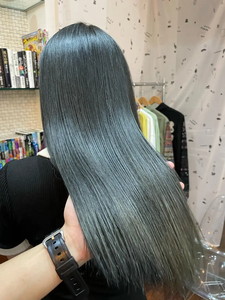 当日限定🌸うるつやストレートの写真
