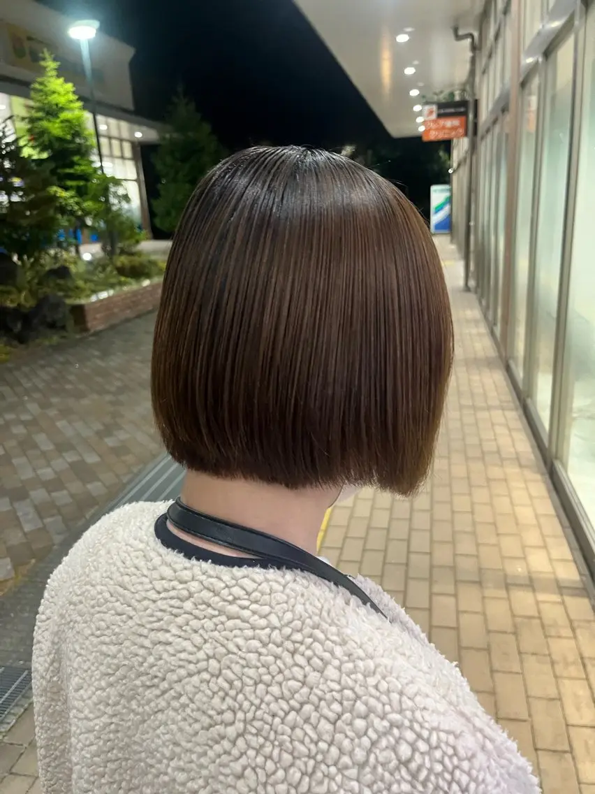 ショート ボブ 加藤 奈菜のヘアスタイル