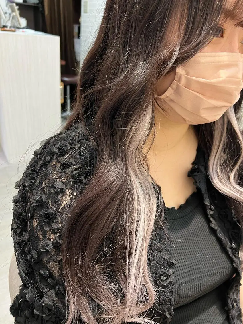 プチイメチェン【最高級レミー毛シールエクステ10本】メッシュ、インナーカラー、前髪エクステに◎の写真