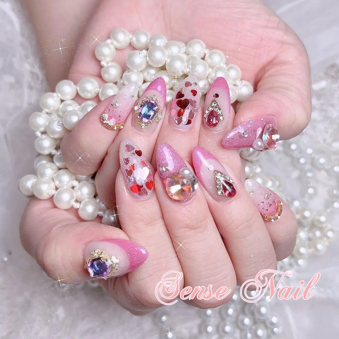 ネイル ハンドネイル ハンドケア Feinn Ink💕のネイルデザイン