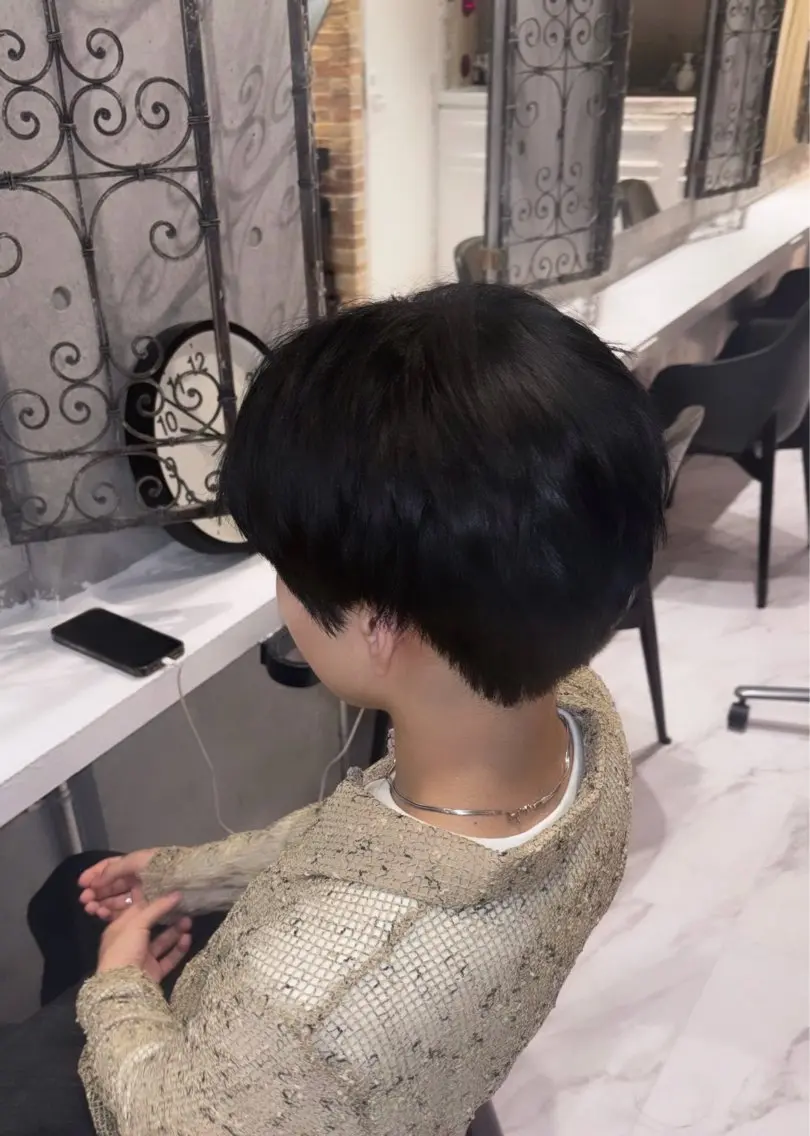 カラー メンズ メンズブリーチ メンズ就活ヘア ブリーチ ヘアカラー 野﨑 美那のヘアスタイル