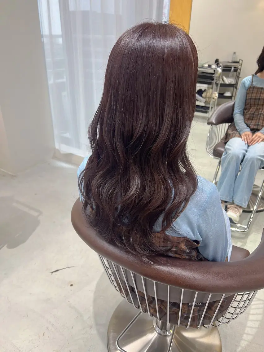 カラー 山田 若葉のヘアスタイル