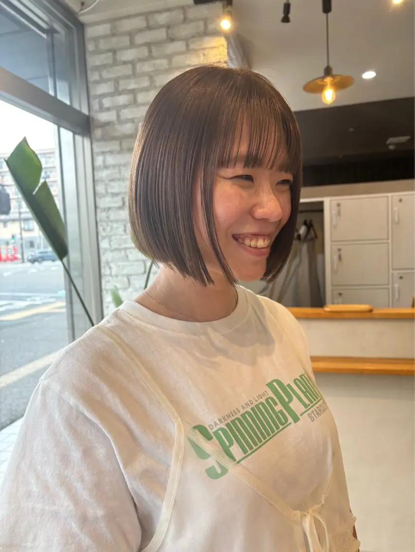 ミディアム ボブ 迫 裕美のヘアスタイル