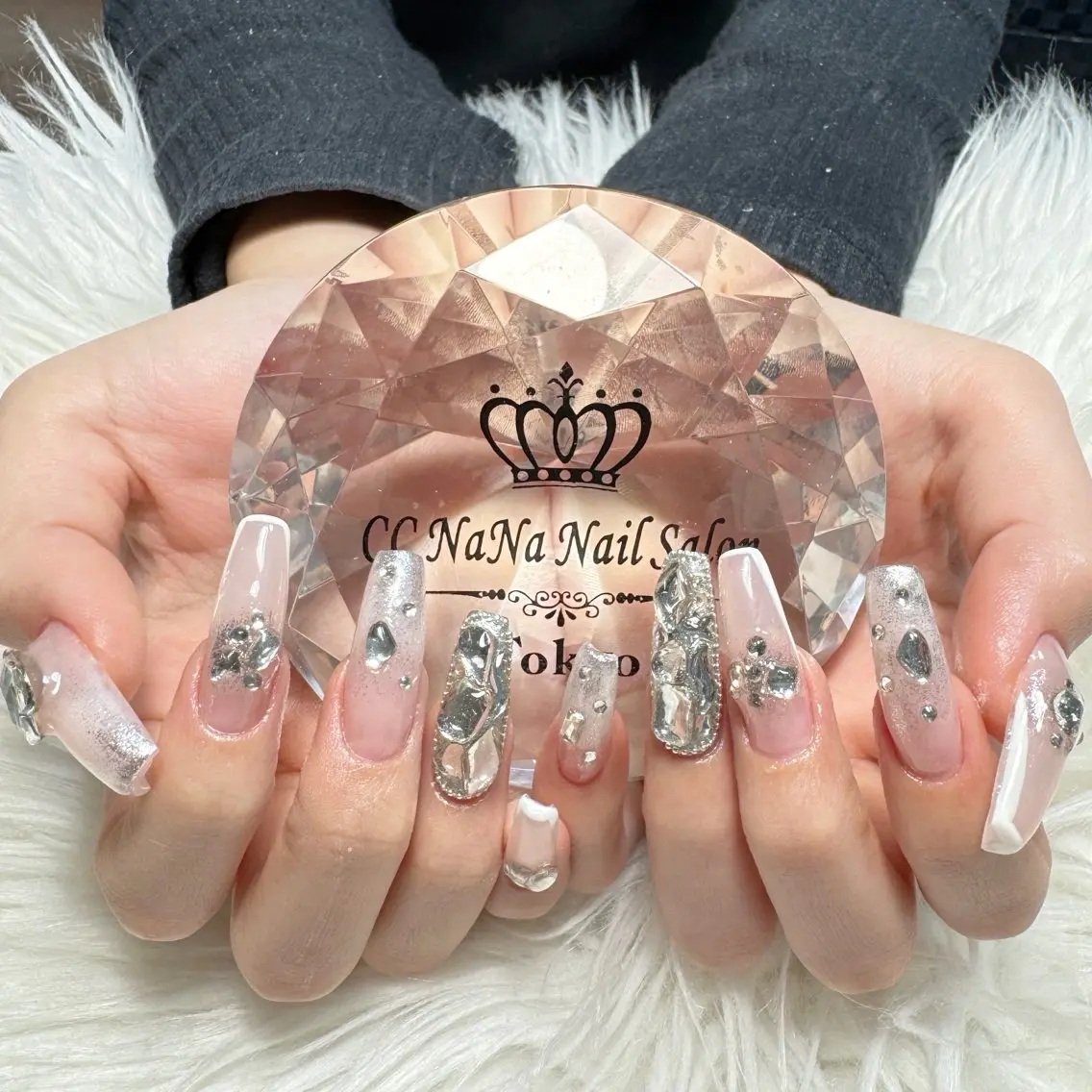 ネイル チークネイル フラッシュネイル ハート キラキラネイル 韓国ネイル ハンドネイル 💎CC・NaNa 韓国風ネイル🌙Cのネイルデザイン