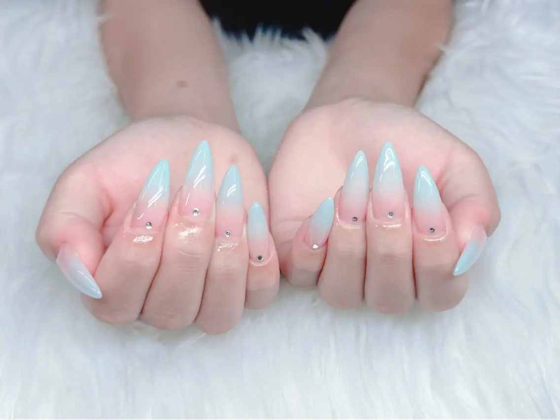 マツエク・マツパ 韓国風マツエク ワンホンマツエク ハンドネイル GOHOUBI Nail 心斎橋店のネイルデザイン