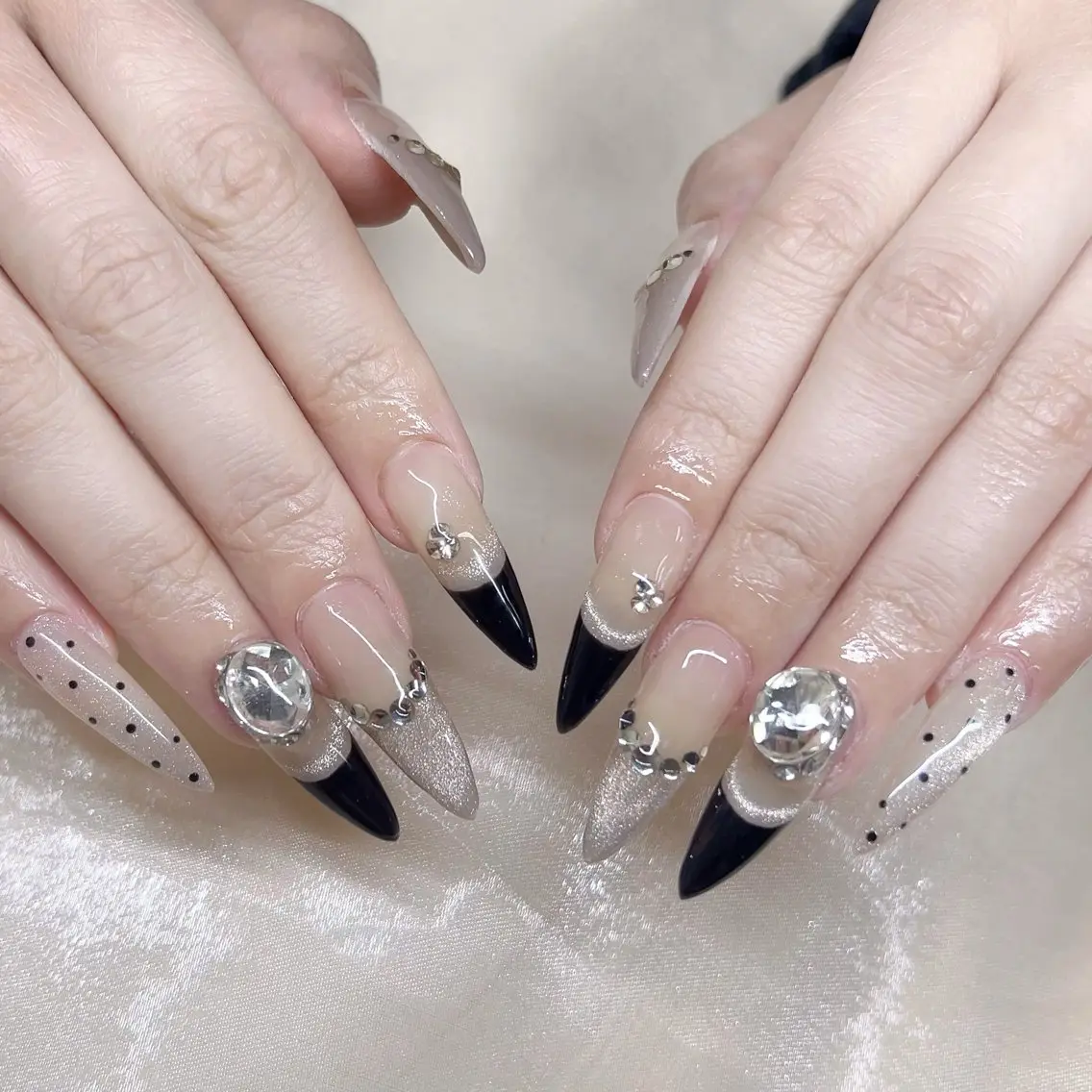 ネイル ハンドネイル NAILサロン 木にいるのネイルデザイン