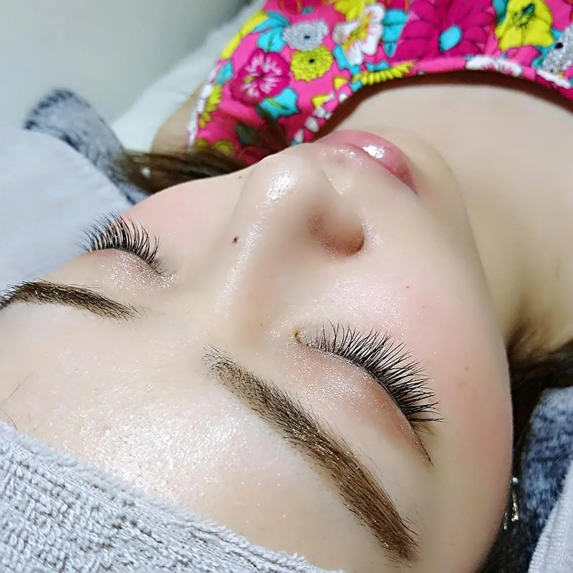 マツエク・マツパ ambellir島村 久恵のヘアスタイル