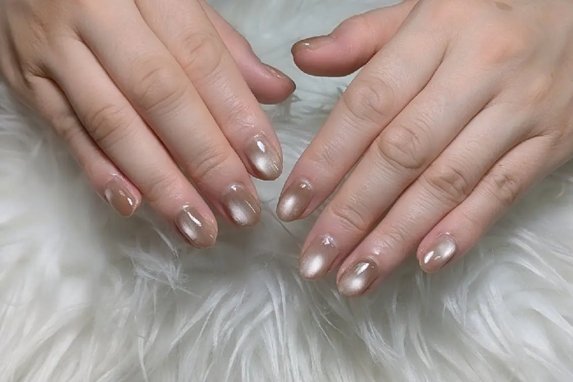 ネイル マグネットネイル ワンカラーネイル ハンドネイル m&pPrivate nailsalonのネイルデザイン