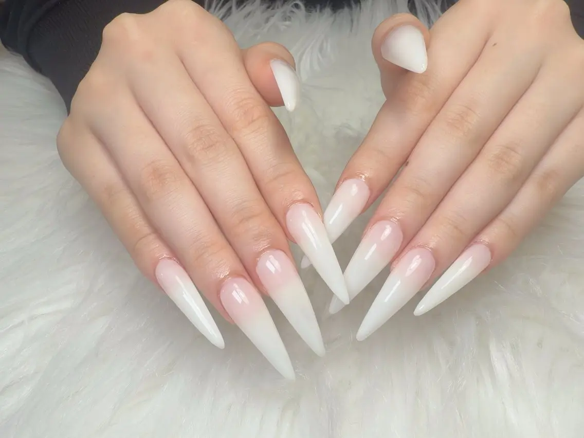 ネイル ハンドネイル W・ lina  nailのネイルデザイン