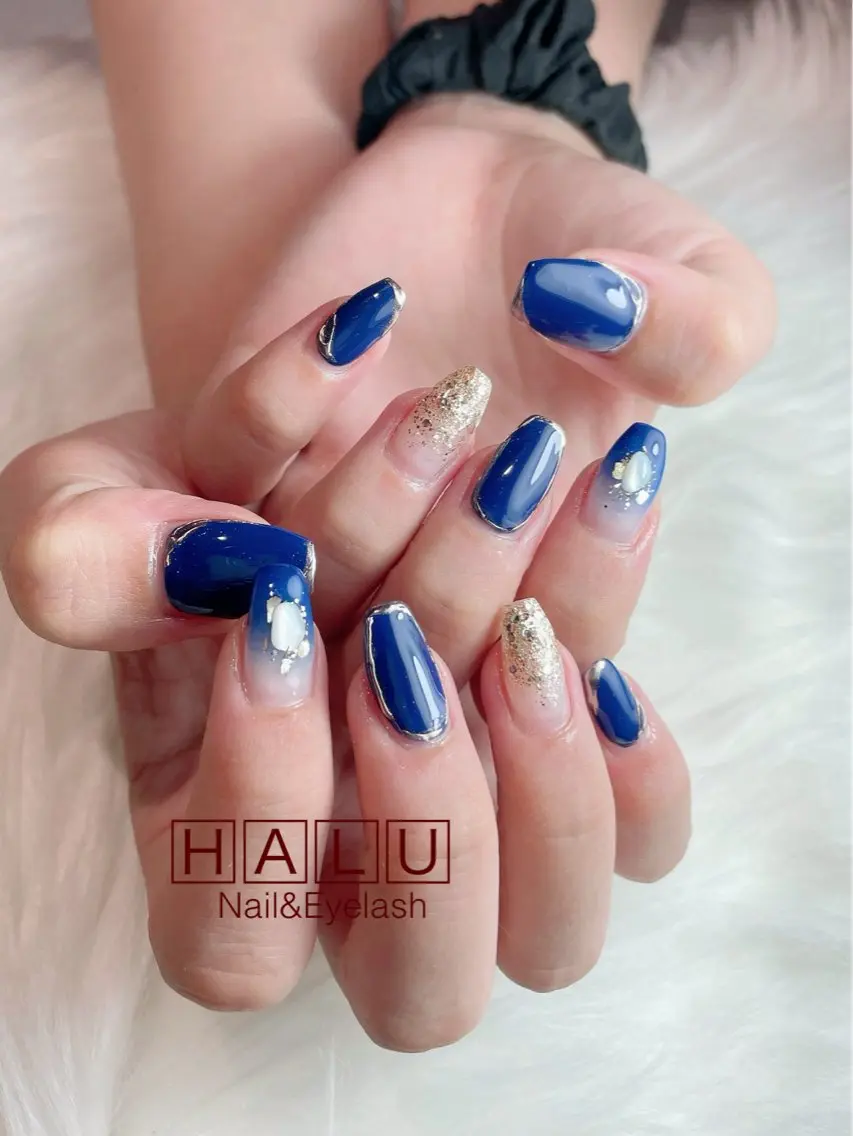 ネイル ゴールド ネイビー HALU ハルのネイルデザイン