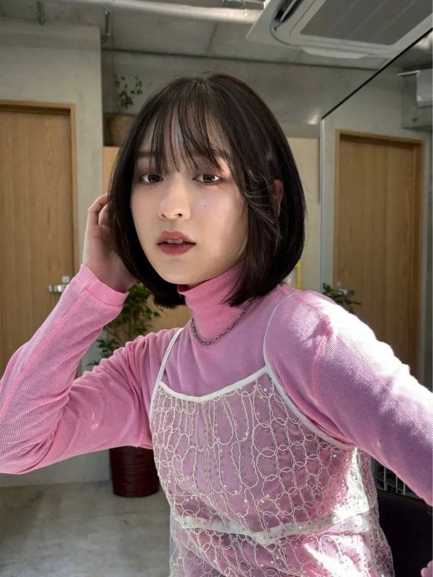 ミディアム カラー カット ヘアカラー トリートメント Saki/レイヤー/ 韓国/透明感カラーのヘアスタイル