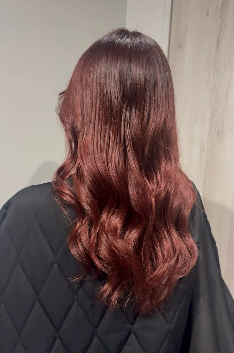 ロング カラー ブリーチ レッドカラー カット ヘアカラー inc新小岩 🌱MANAMIのヘアスタイル