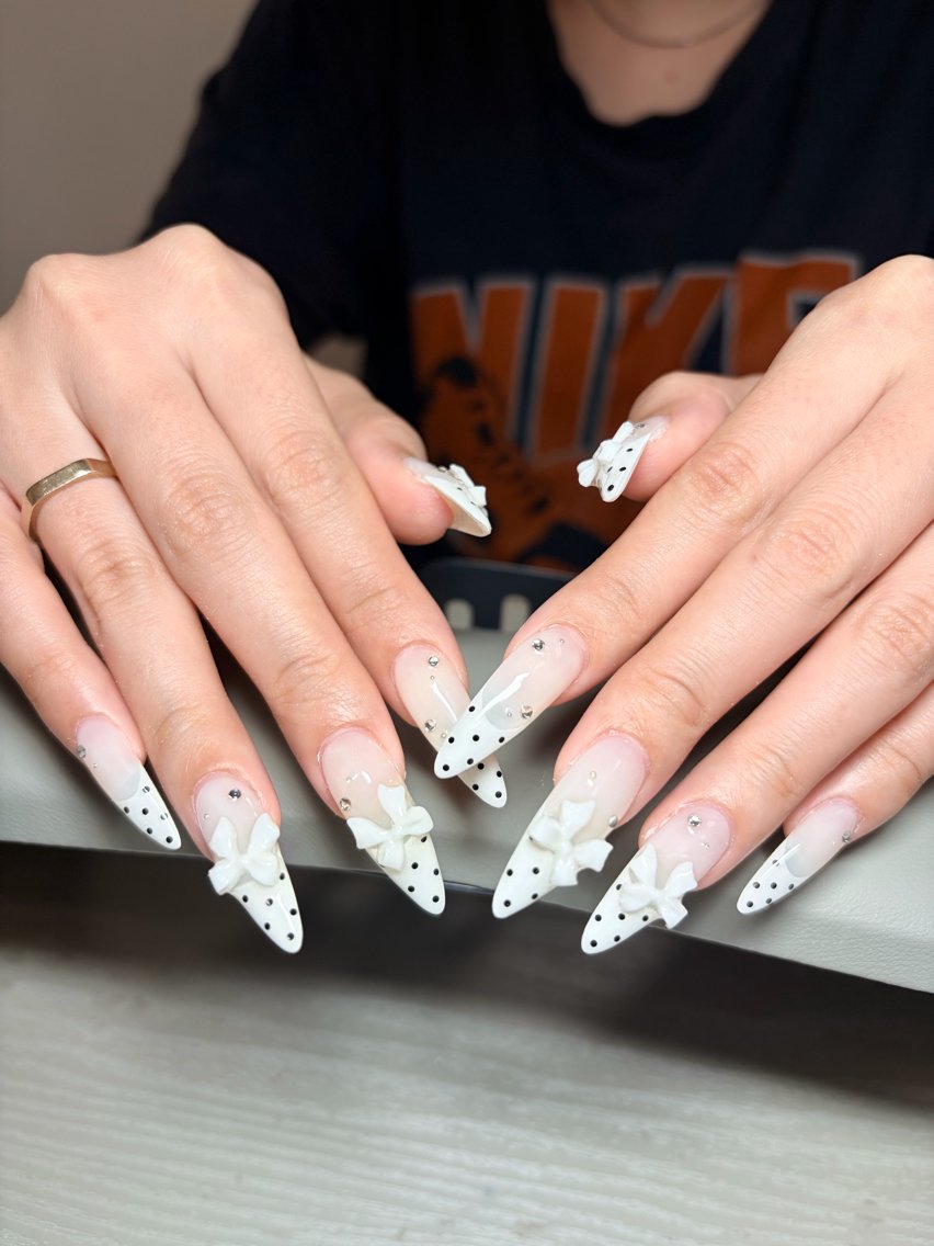 ネイル I pinknail 韓国風·持ち込み専門のネイルデザイン