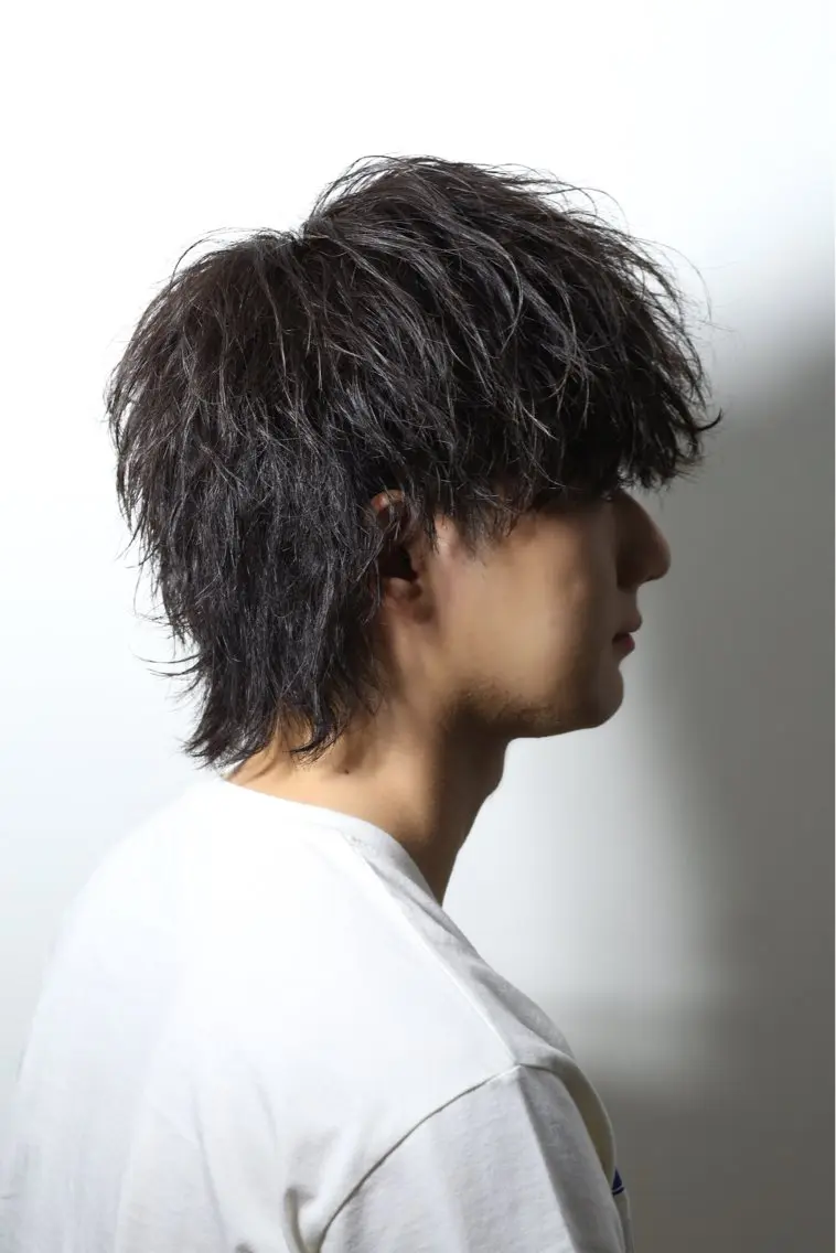 ミディアム メンズ メンズウルフカット ウルフカット TELA HAIR 副代表RIKUのヘアスタイル