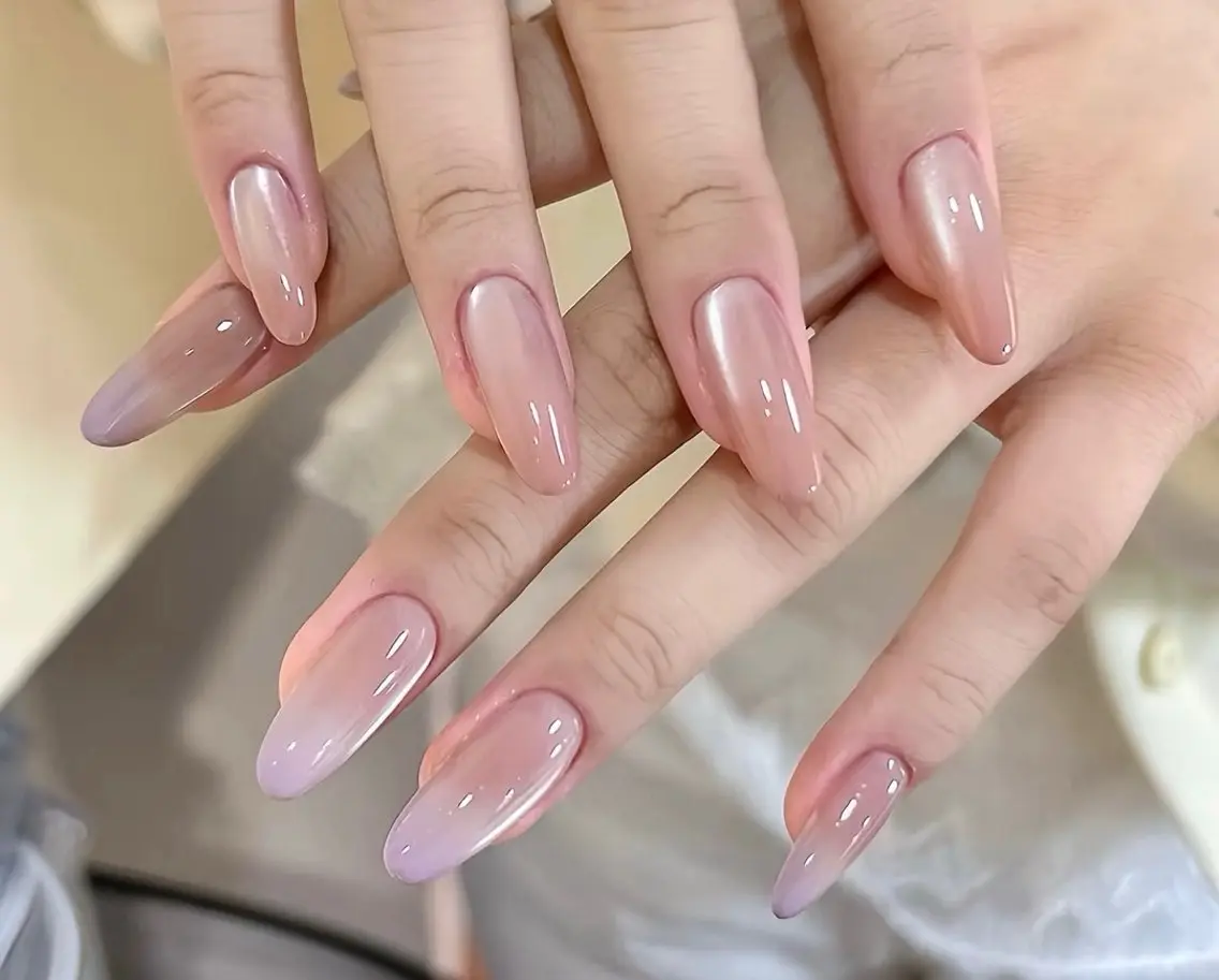 ネイル チークネイル 長さ出し フレンチネイル ガーリー 韓国ネイル sun nail池袋 モデル募集のネイルデザイン