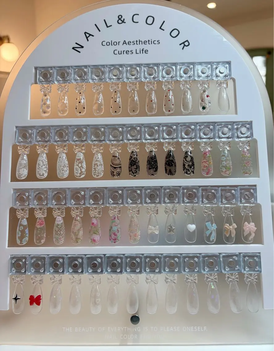 ネイル ハンドネイル Dazzle綾瀬 ♡Kanonのネイルデザイン