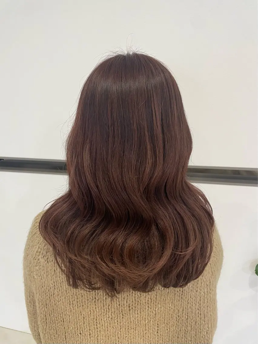 カラー amoretto kiraのヘアスタイル