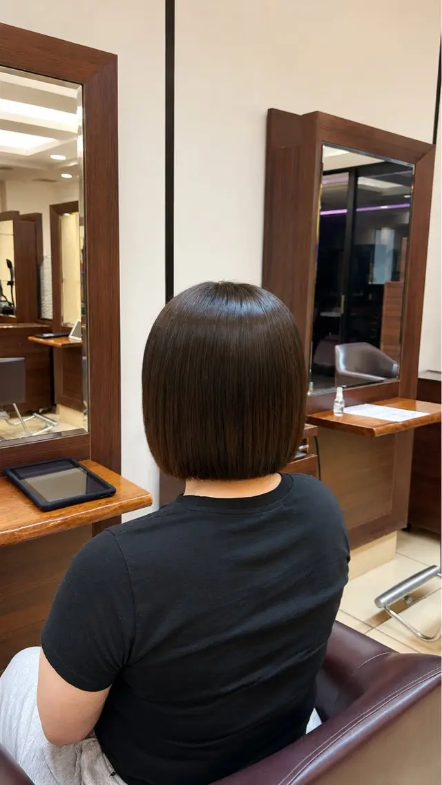 ショート 切りっぱなしボブ ボブ 村下 莉央のヘアスタイル