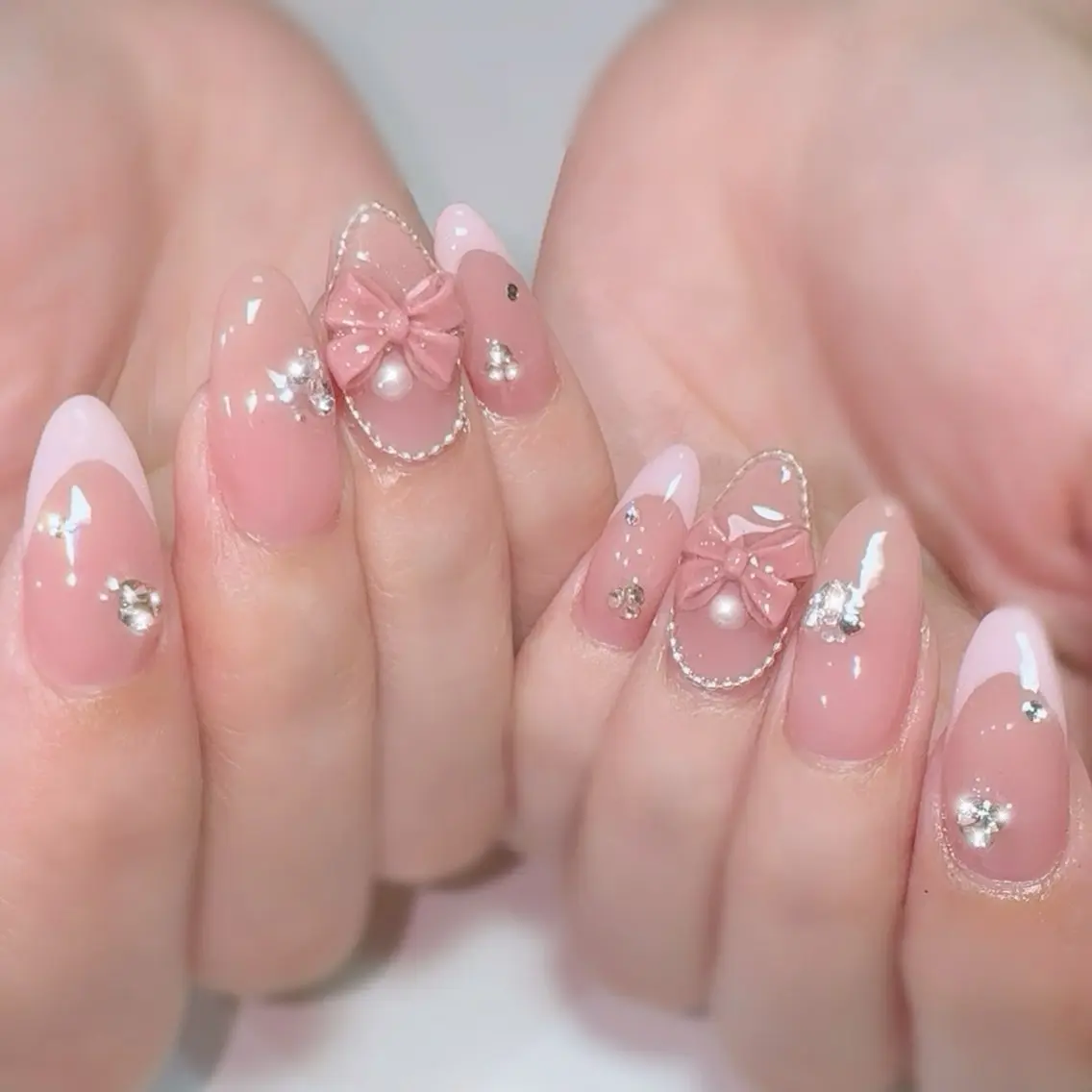 ネイル フレンチネイル キラキラネイル 持ち込み ピンク リボン nailsalon urümのネイルデザイン