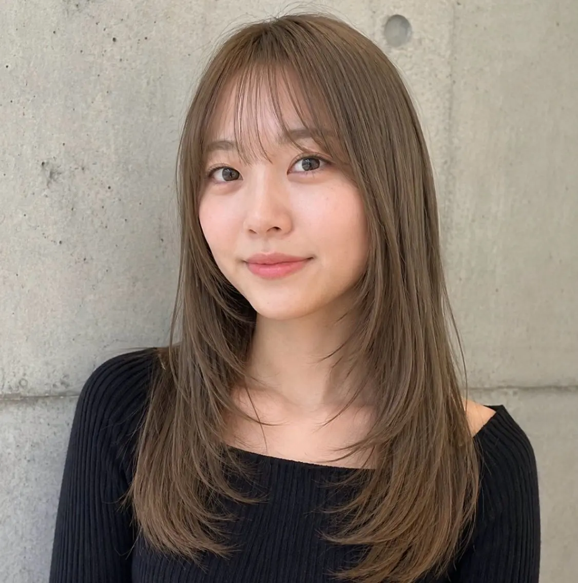 セミロング カラー 透明感カラー グレージュ 韓国風ヘア レイヤーカット シースルーバング カット ヘアカラー トリートメント 盛れる顔まわりカット 髪質改善/渋谷/れんのヘアスタイル