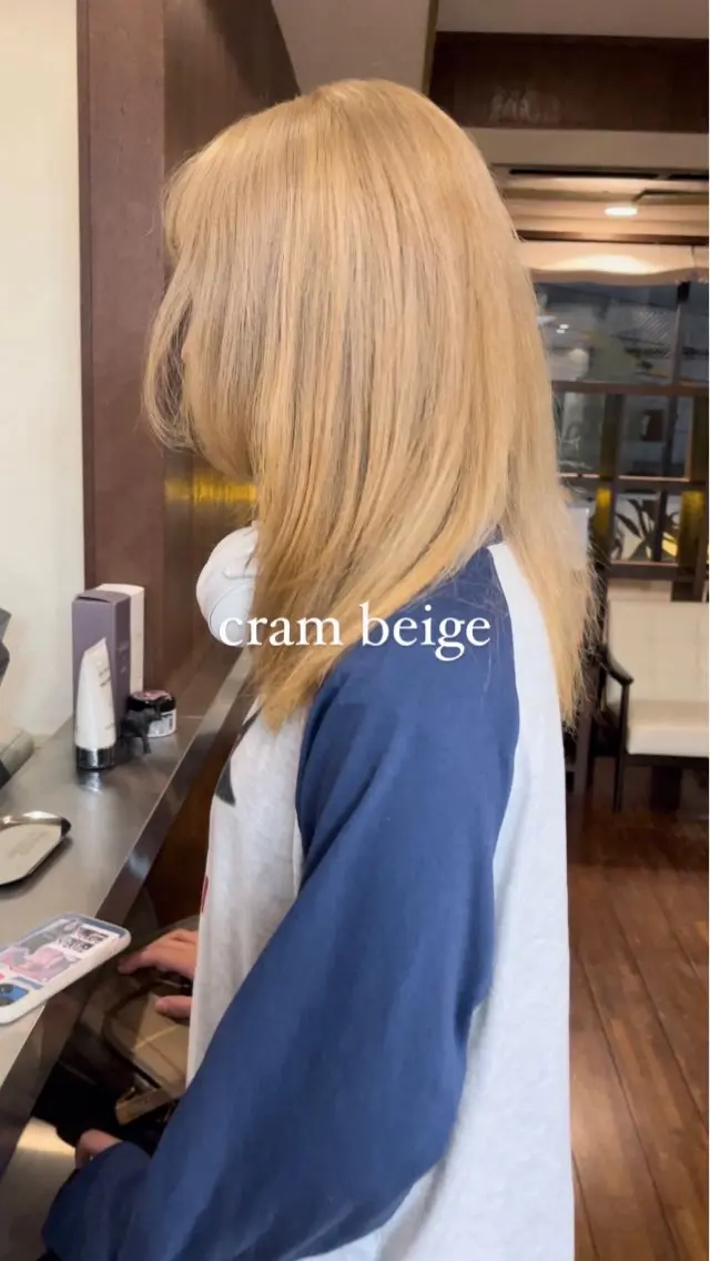 ミディアム カラー ベージュカラー ブリーチ カット ヘアカラー トリートメント 田室 和幸のヘアスタイル