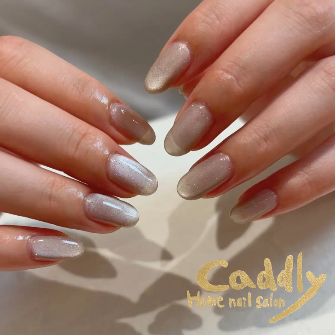 ネイル マグネットネイル ハンドネイル caddly naoのネイルデザイン