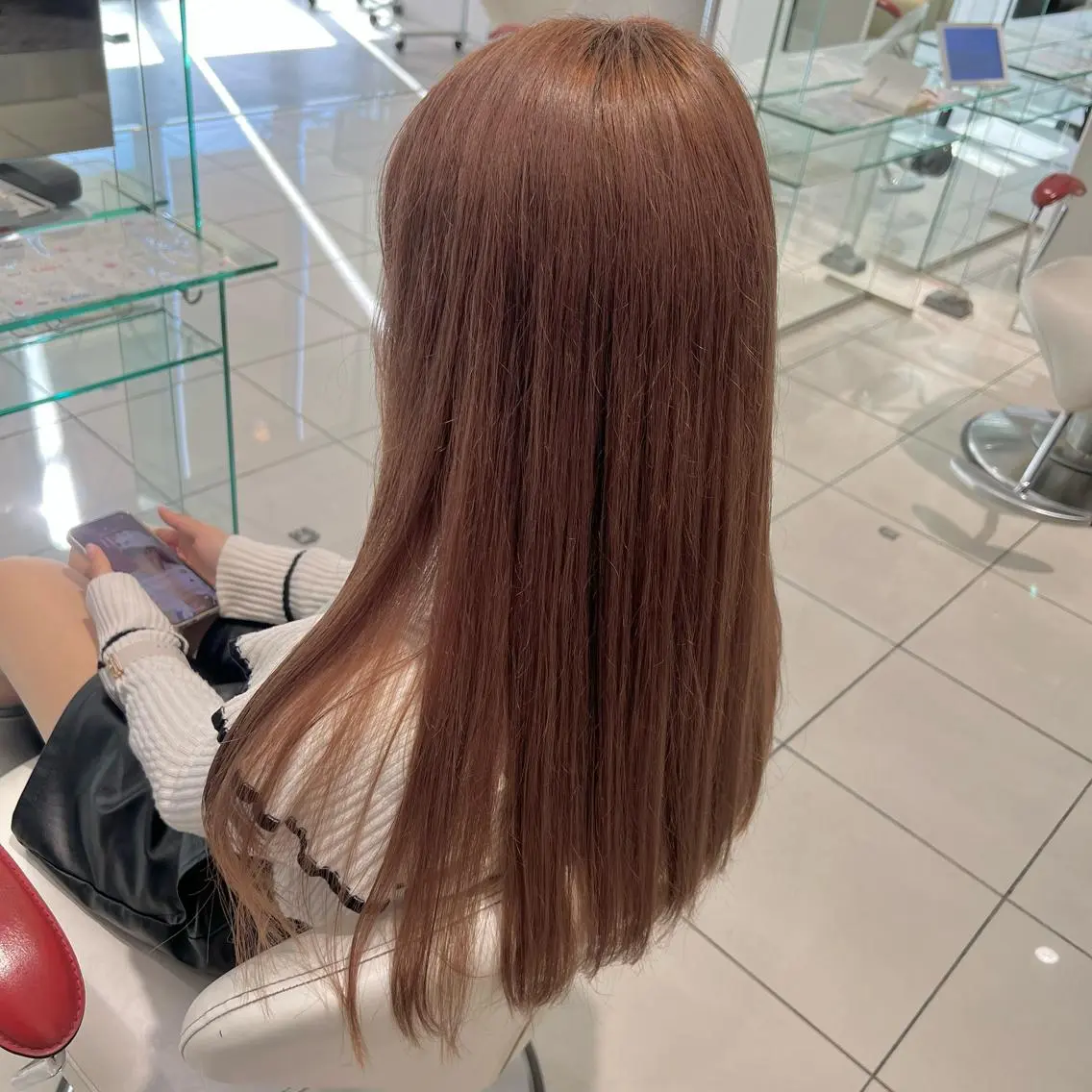 ロング カラー ブラウンカラー ヘアカラー トリートメント stylist 🐶内藤 成香のヘアスタイル