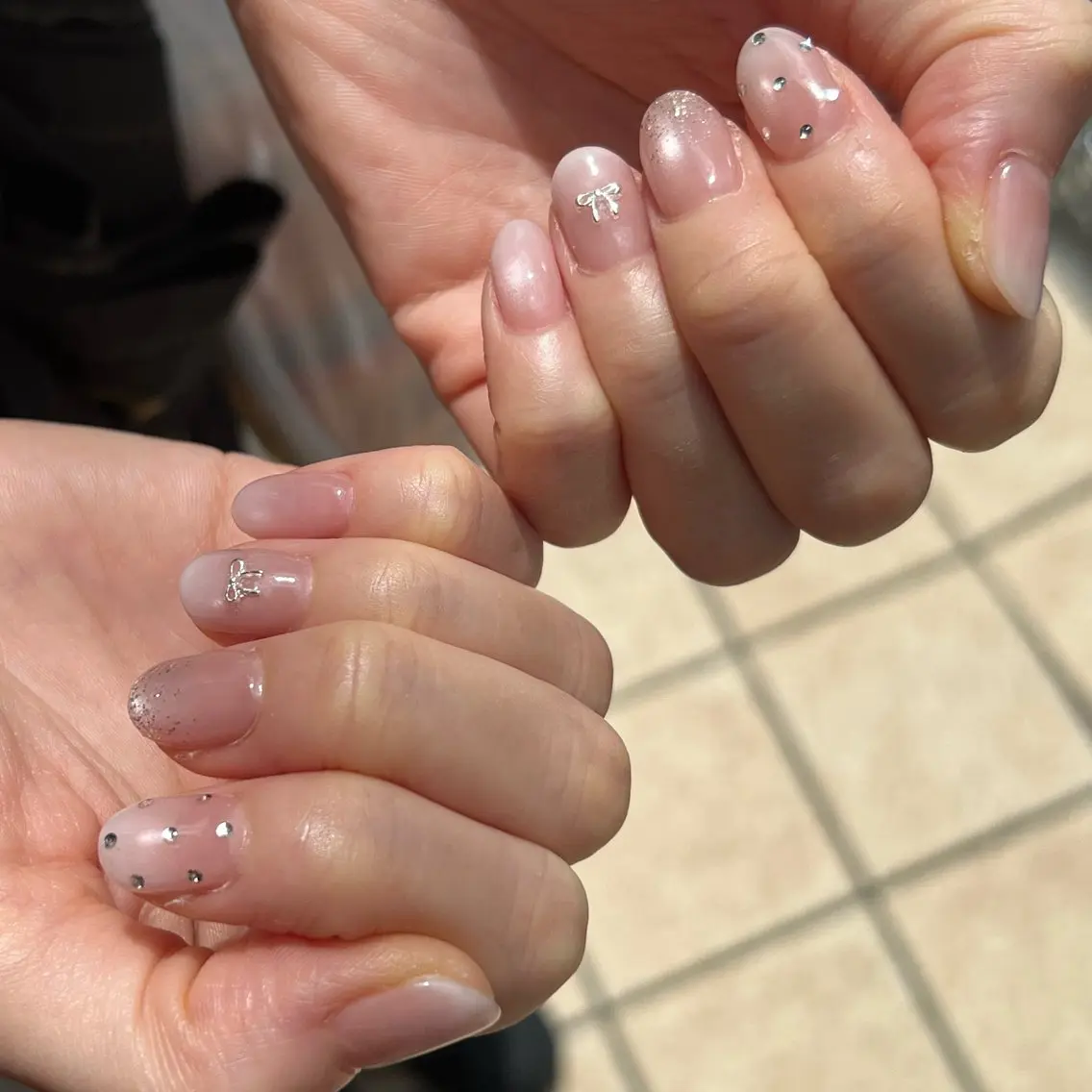 ネイル リボン AlohaLuana 🌺yukieのネイルデザイン