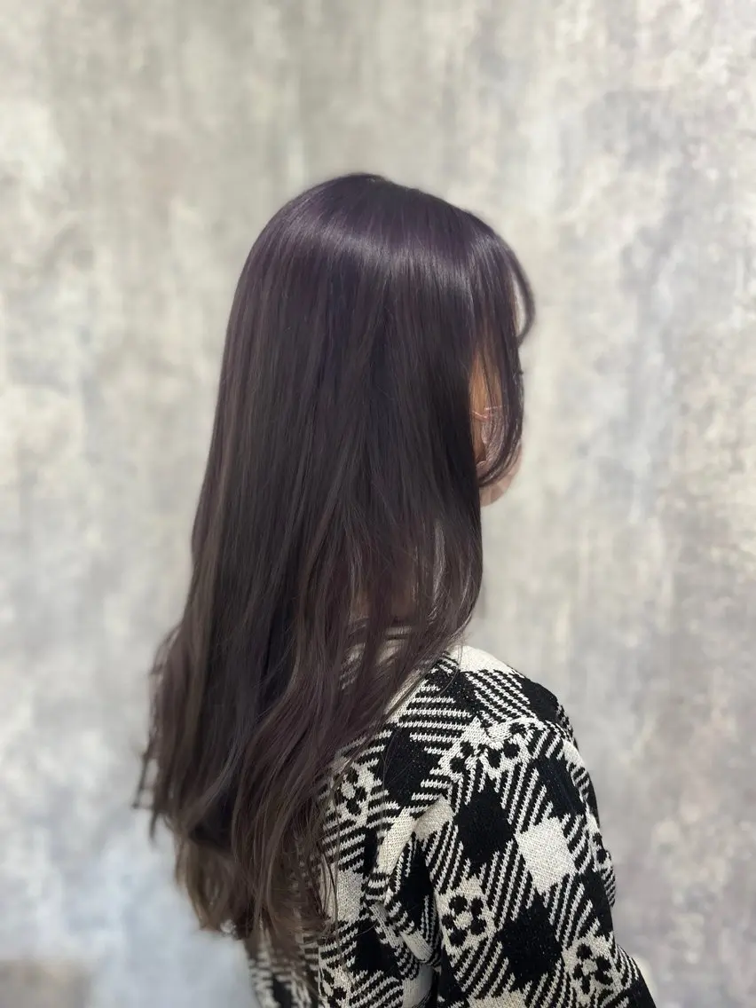 セミロング カラー ブリーチ グレージュ ラベンダーカラー ラベンダーグレージュ ラベンダーグレー カット ヘアカラー トリートメント 詩乃🎀ピンク 暖色系🫧レイヤーのヘアスタイル